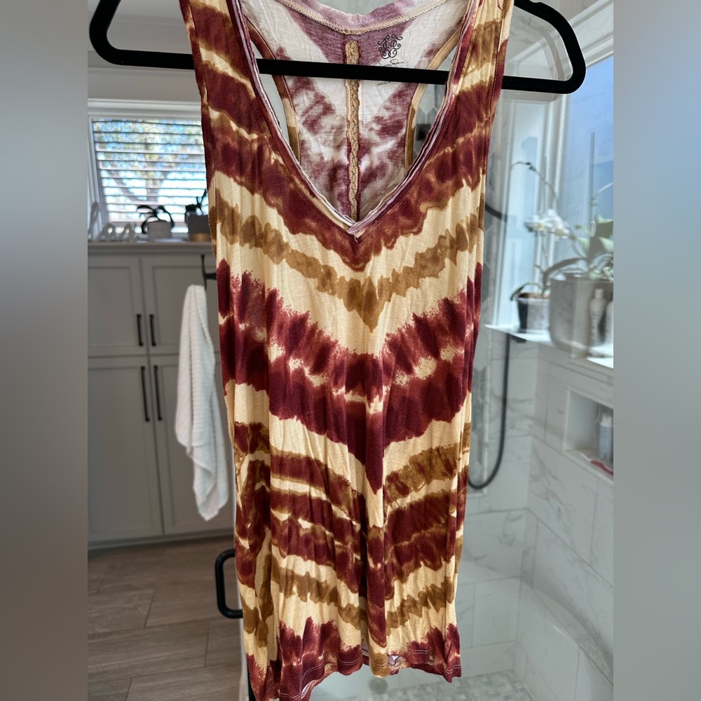 Jessica Simpson Dressy Tank Size L